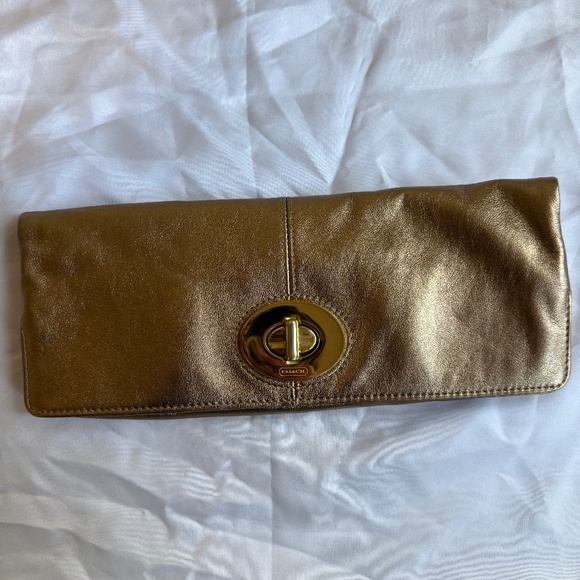 NWOT Coach Madeline Gold Fold Over Clutch - Picture 1 of 7